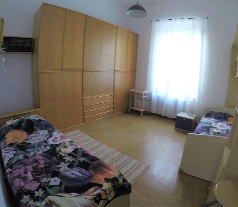 Gabry'S Home Three-Bedroom Big Apartment Near City Center & Train Station To Pisa And Florence & Ferries To Sardegna Corsica Ливорно Экстерьер фото